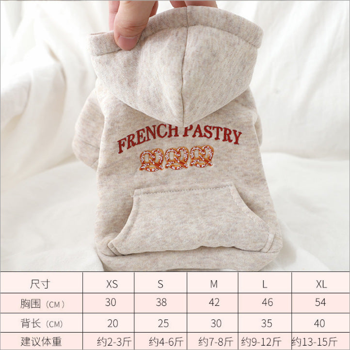 Cross-border wholesale oat-colored small dog new autumn and winter clothing Korean warm bread hooded sweater Bi Xiong bipod