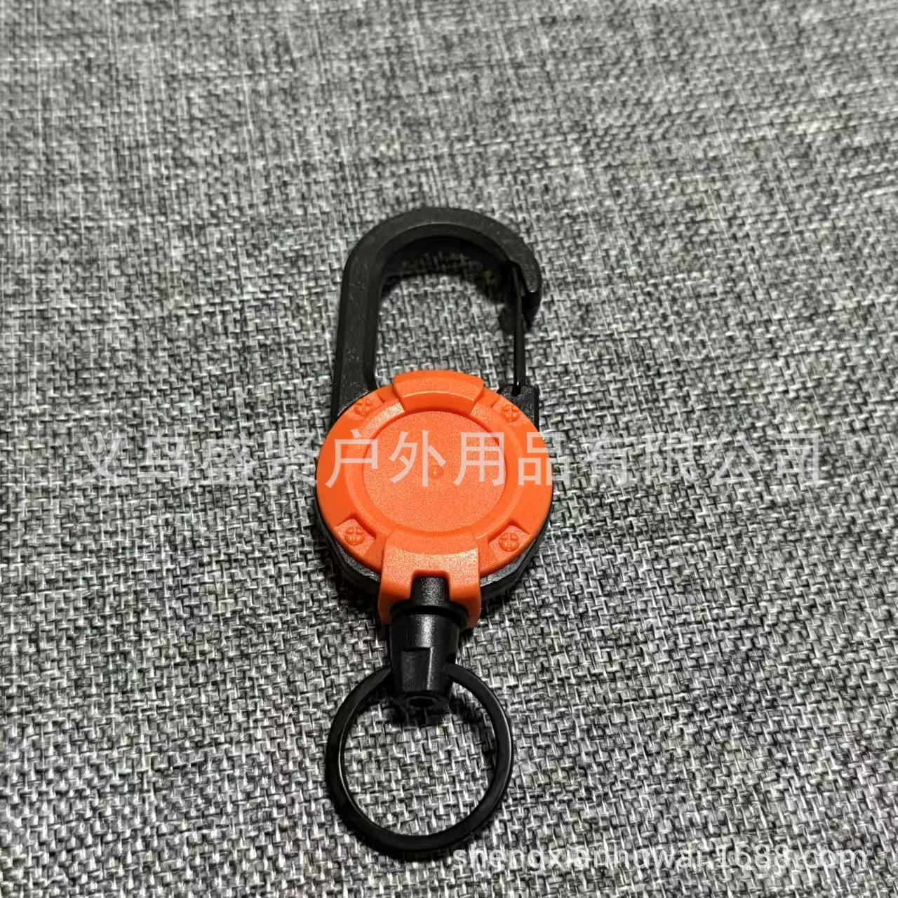 Outdoor camping tactical easy-to-pull buckle telescopic buckle wire rope multi-functional keychain camping rebound anti-lost rope easy to pull