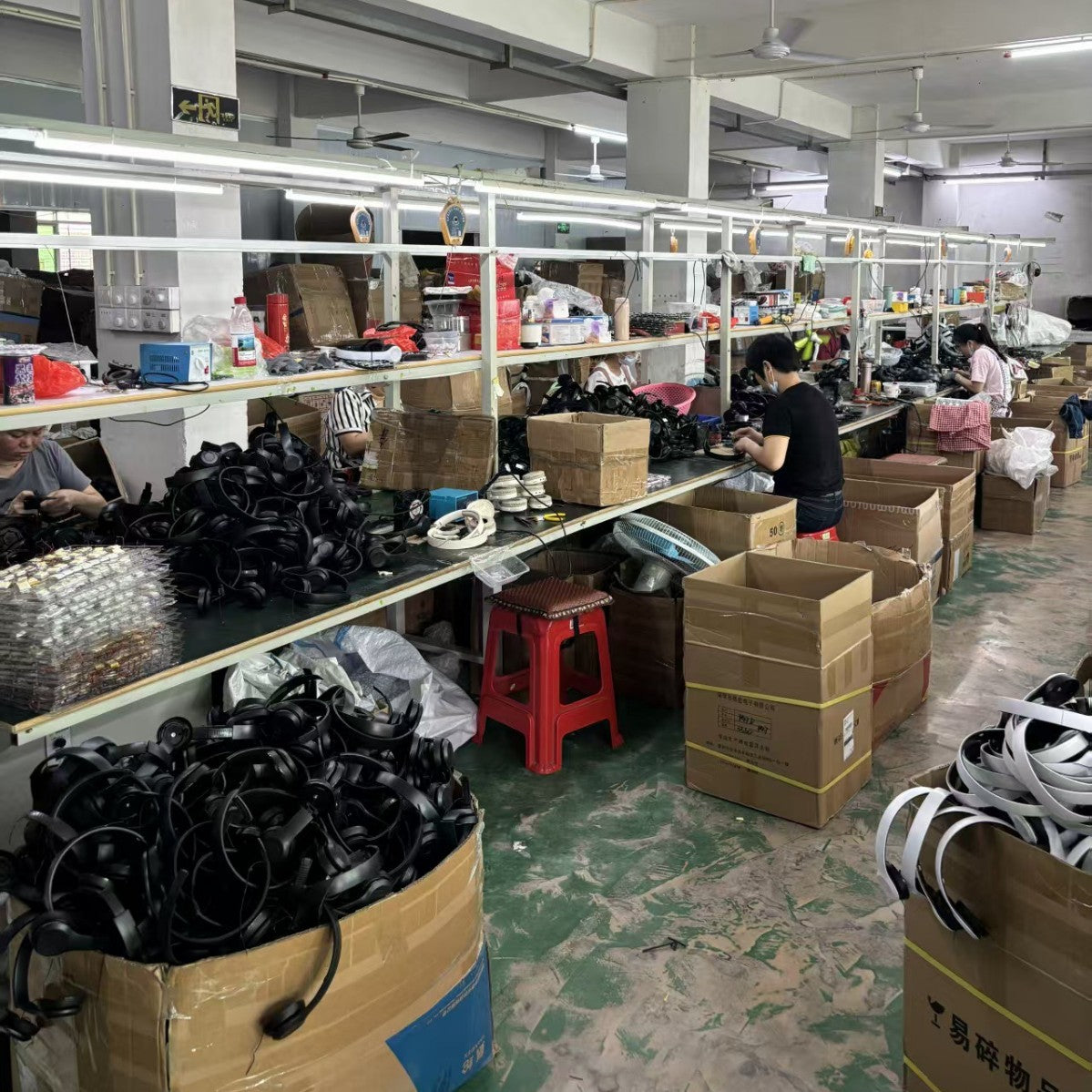 P47 headset foldable power operation wireless game bluetooth headset headset card factory direct sales