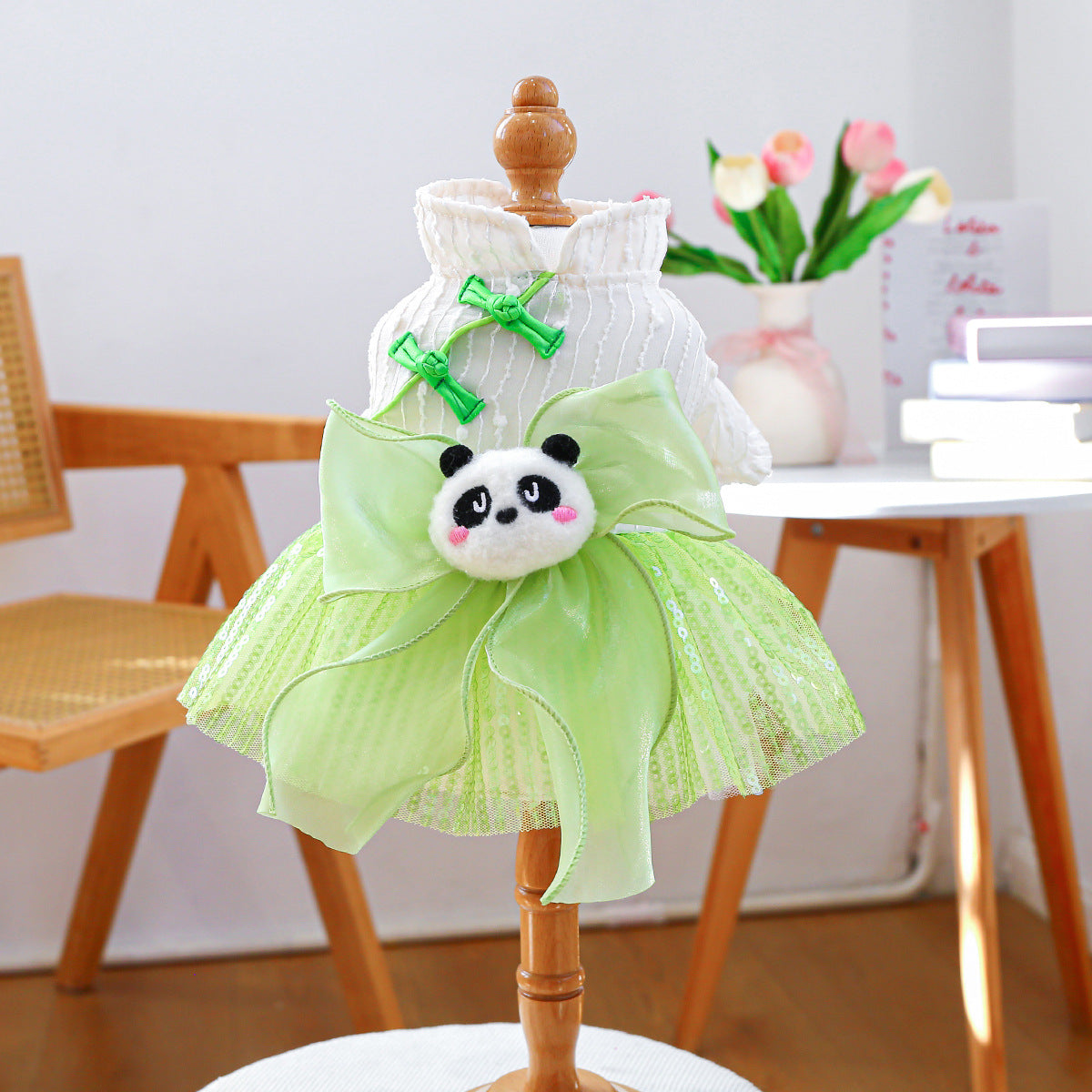 PETCIRCLE pet dog dog cat clothing clothing fluffy gauze skirt chest back high-end dress wedding collection