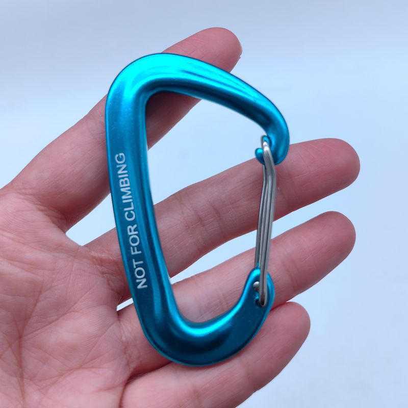 户外多功能登山扣航空铝合金野营攀岩安全D型背包弹簧钩登山扣