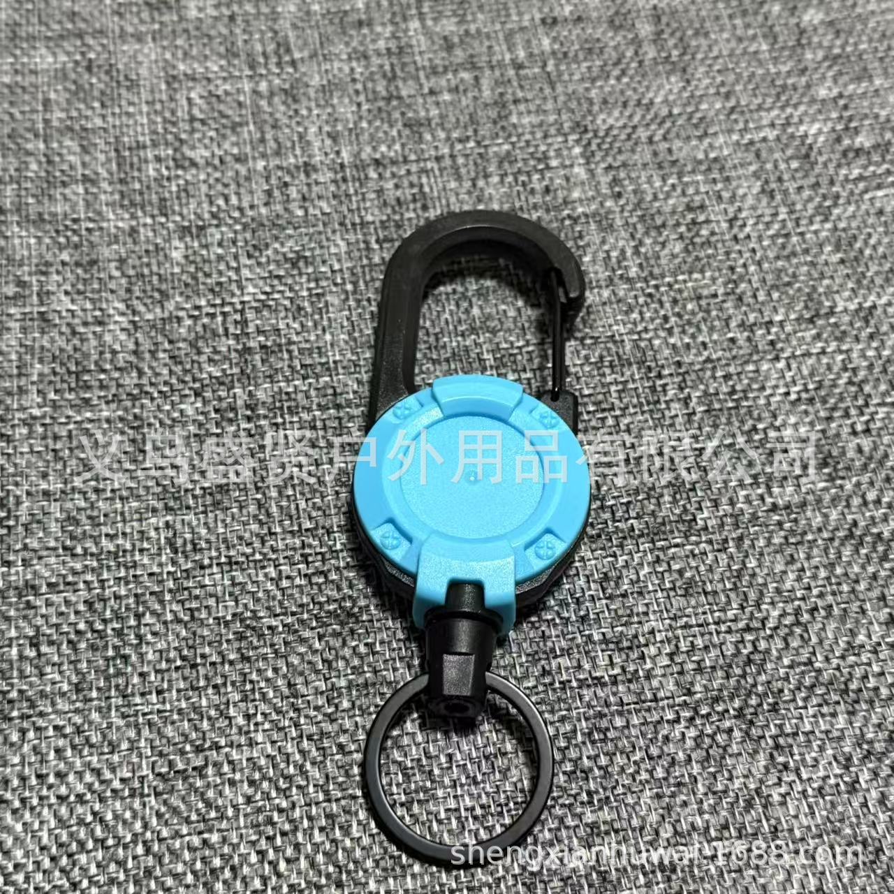 Outdoor camping tactical easy-to-pull buckle telescopic buckle wire rope multi-functional keychain camping rebound anti-lost rope easy to pull