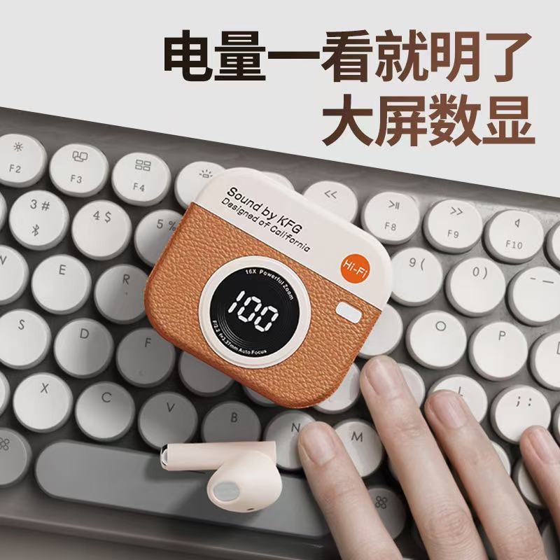 Cross-border 2025 new smart digital display, Voice of Berlin high-quality retro camera, in-ear Bluetooth headset Q86