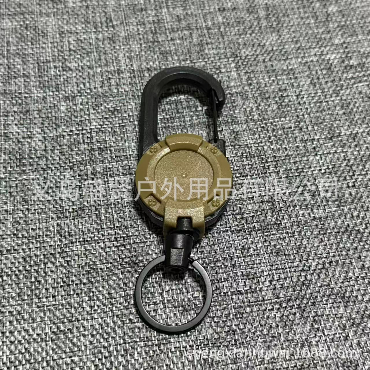 Outdoor camping tactical easy-to-pull buckle telescopic buckle wire rope multi-functional keychain camping rebound anti-lost rope easy to pull
