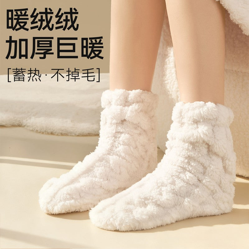 Women's coral fleece thick socks, medium tube in winter, thickened to keep warm, a must for home sleep, postpartum confinement socks