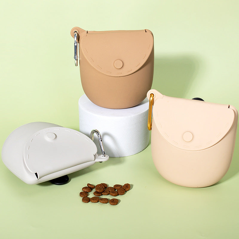 Cross-border pet snack bag, silicone dog food bag, portable dog training waist bag, dog snack bag, dog training supplies