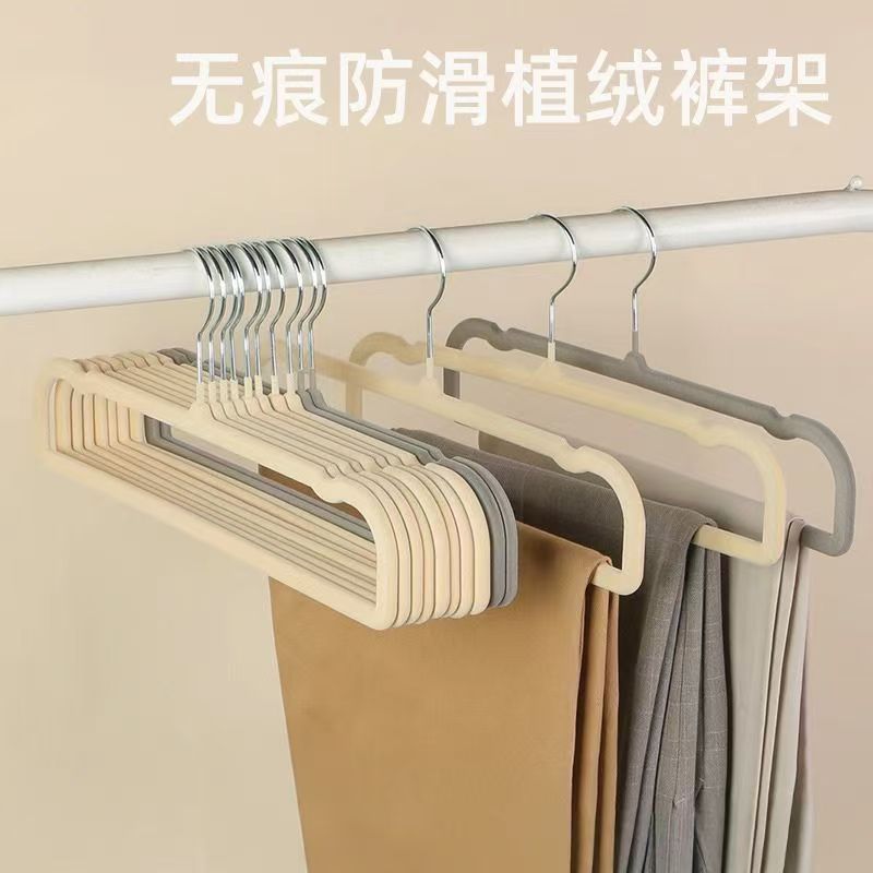 Newly upgraded semicircular flocking hanger, home non-slip thickened clothing support, anti-shoulder angle, essential artifact for home storage