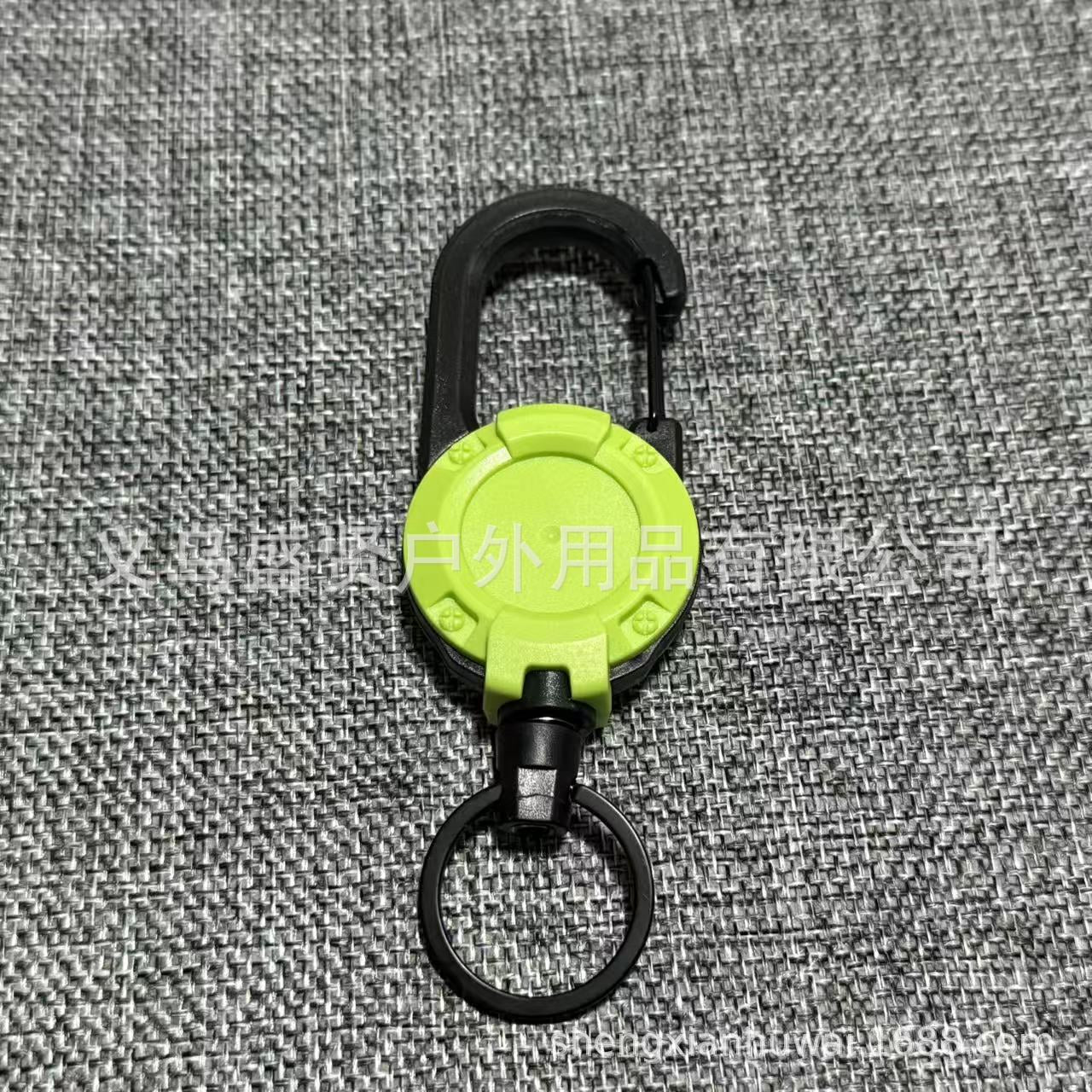 Outdoor camping tactical easy-to-pull buckle telescopic buckle wire rope multi-functional keychain camping rebound anti-lost rope easy to pull