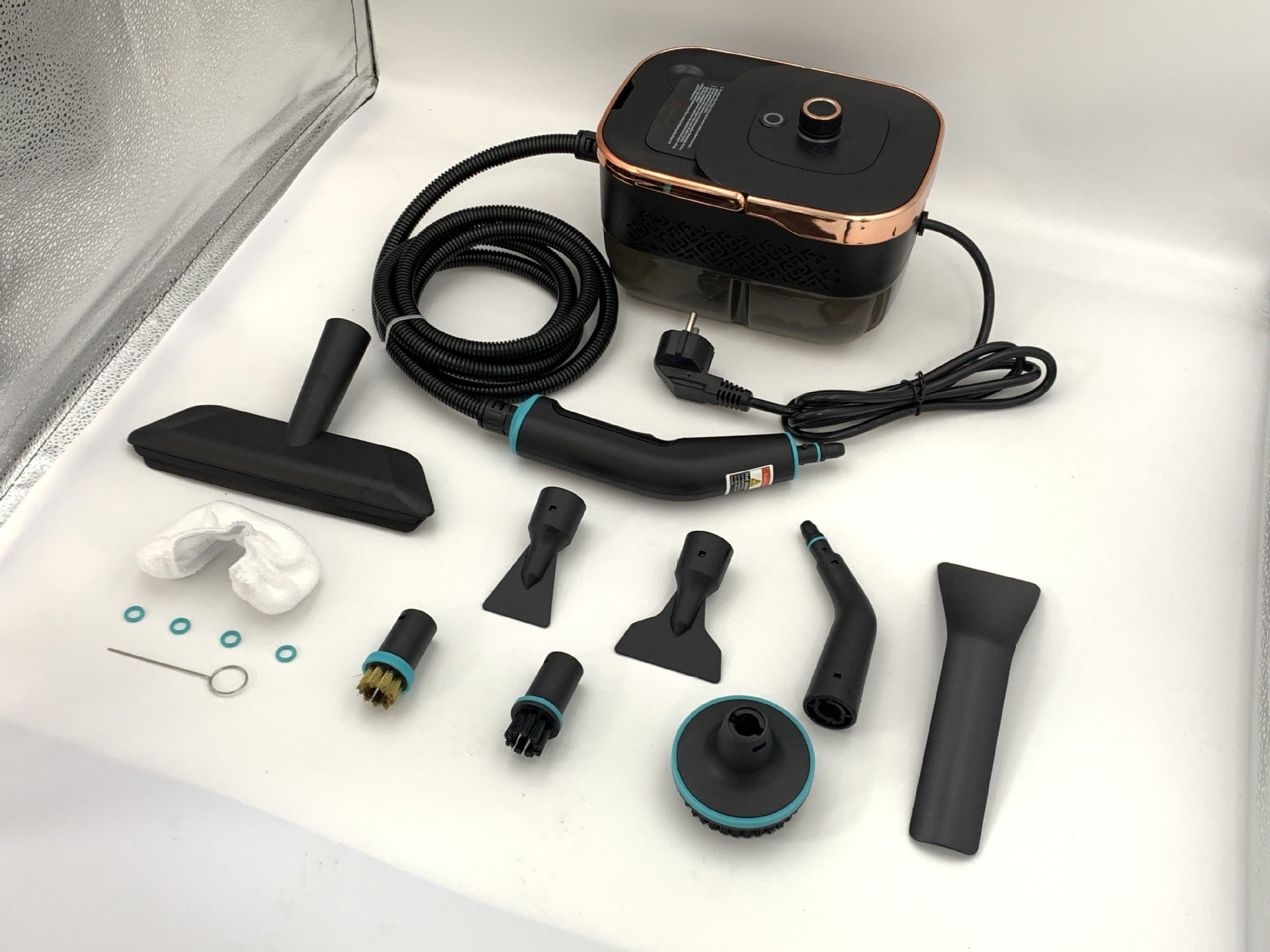 High temperature and high pressure steam cleaner, home appliance disinfection, air conditioner, multi-function cleaning machine, household small kitchen range hood