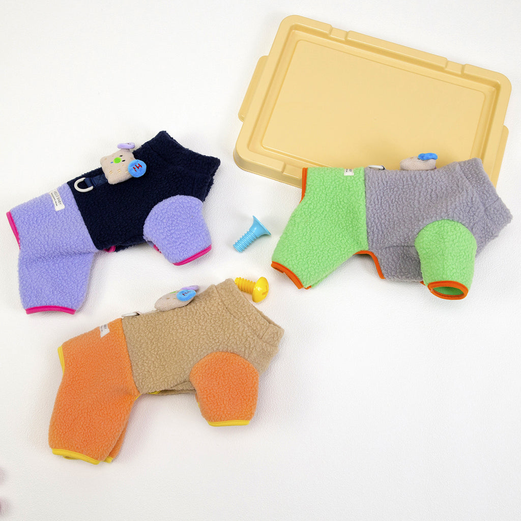 Cute dog clothes autumn and winter new fleece thickened lamb fleece cartoon puppy clothing warm contrasting four-legged clothes