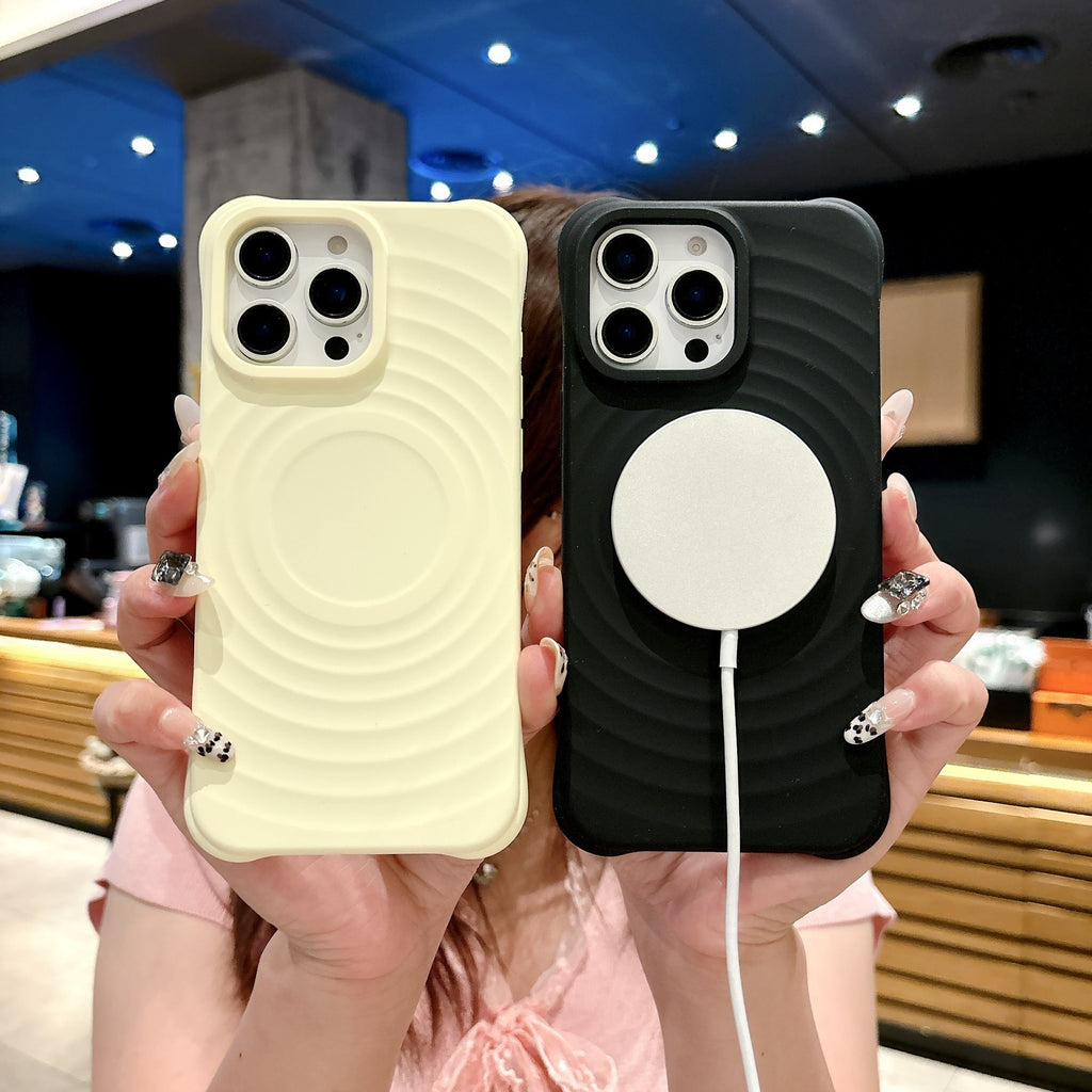 Applicable to Apple 17Promax magnetic mobile phone case, liquid silicone ripple pattern all-inclusive anti-drop Apple 16 mobile phone case.