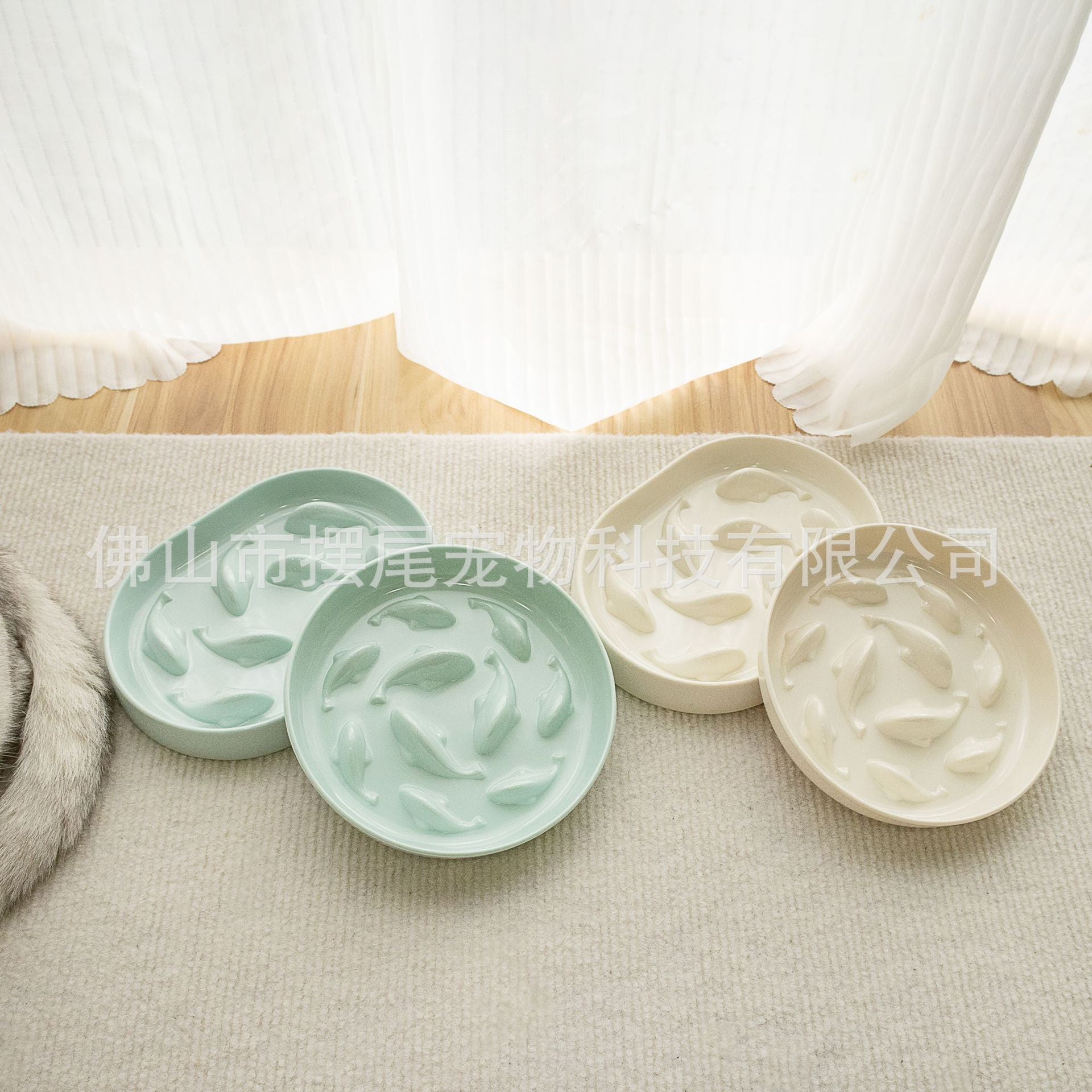 Cross-border goldfish pet slow food bowl anti-choking feeder non-slip and anti-knock cat bowl dog bowl pet supplies eating utensils