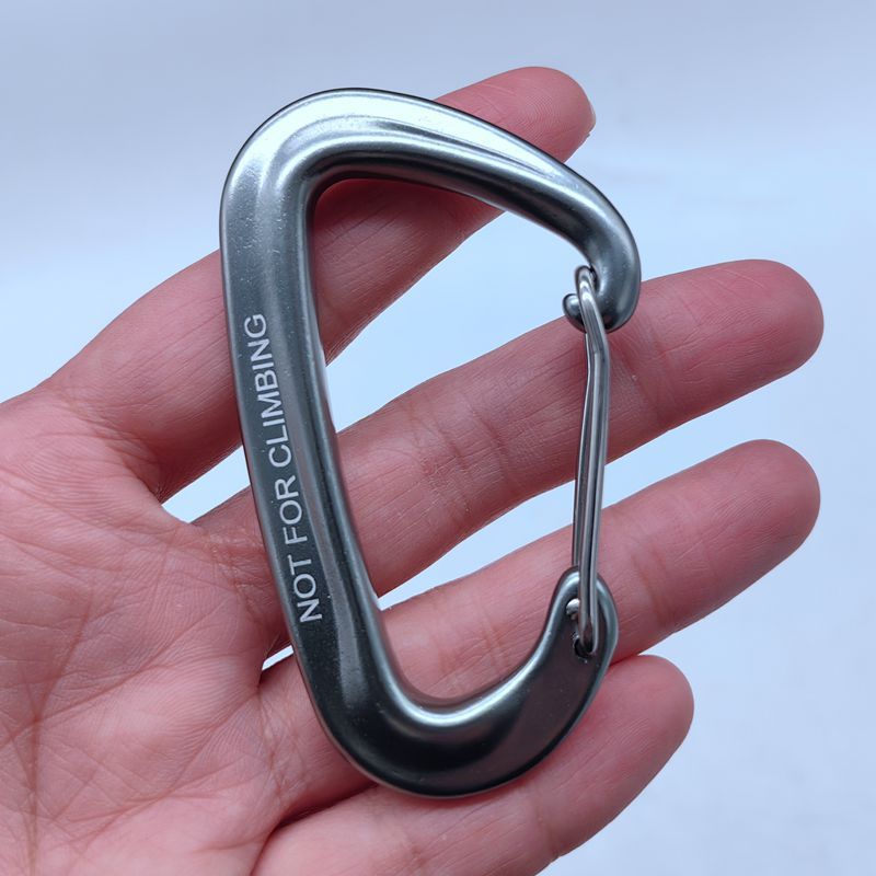 户外多功能登山扣航空铝合金野营攀岩安全D型背包弹簧钩登山扣