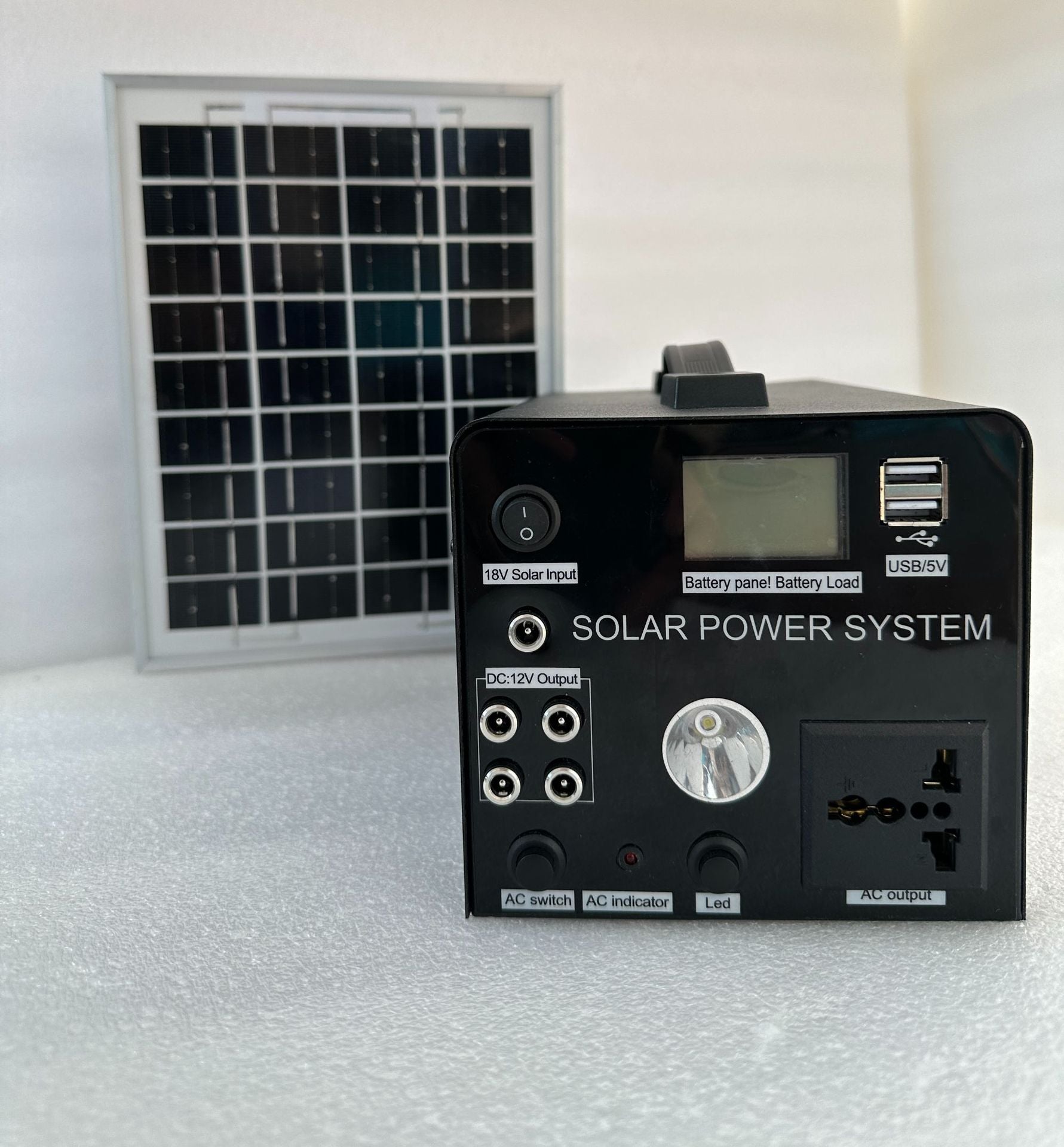 Portable outdoor LED notebook mobile energy storage power supply 150W high-power vehicle emergency solar charging