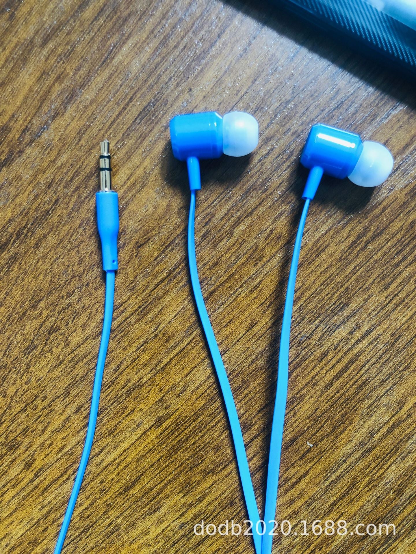 Applicable iPhone wire control bluetooth headset apple/android/huawei wired in-line headset type-c in-ear