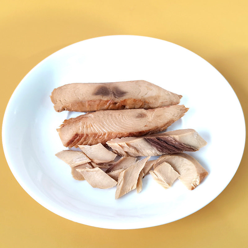 Cooked fish sticks wholesale pet snacks wet food wrapped into kitten rice tuna skipjack mackerel nutrition cat cat food