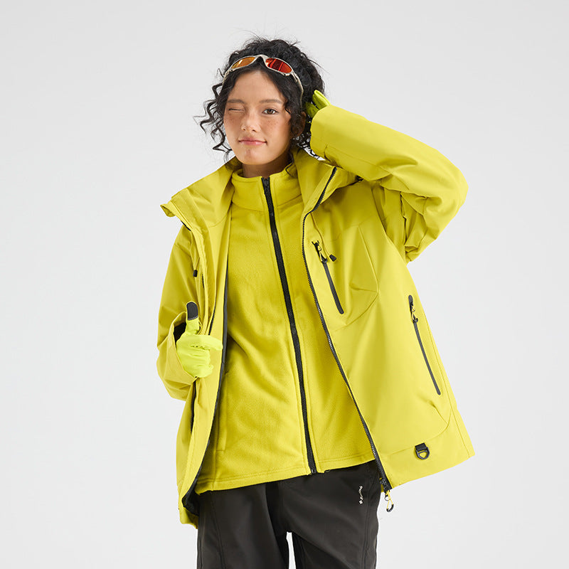 Couple soft shell three-in-one jacket men and women outdoor sports hiking cycling windproof waterproof mountaineering warm jacket