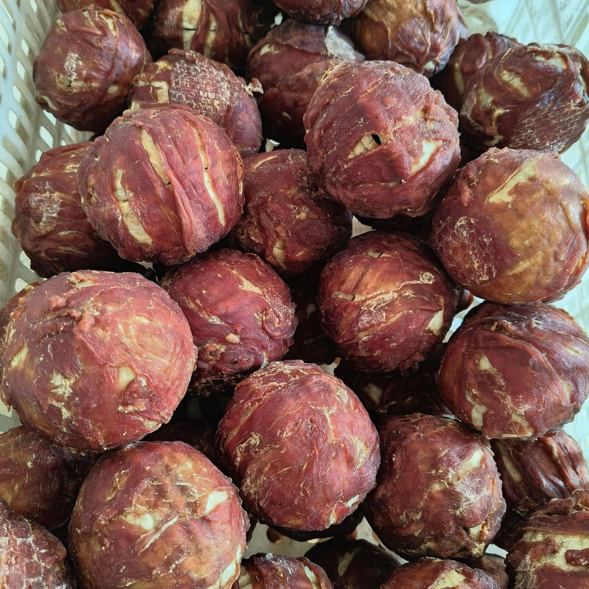 Pet snacks Chicken/duck loveballs Gollum balls Source factory wholesale OEM nutrition Fun dog snacks