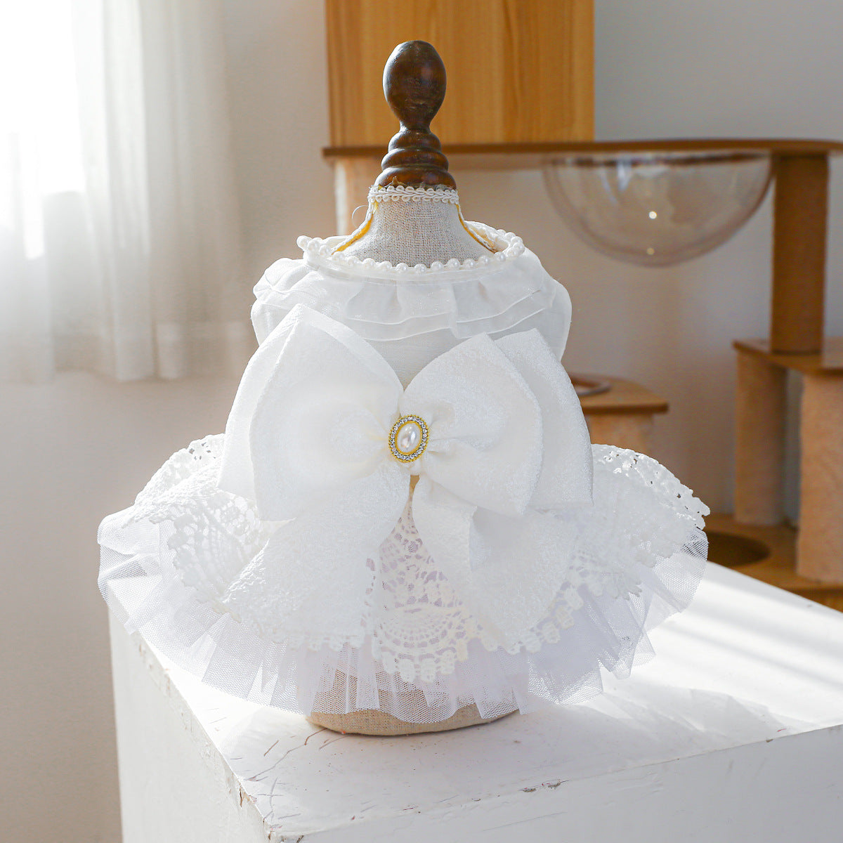 PETCIRCLE pet dog dog cat clothing clothing fluffy gauze skirt chest back high-end dress wedding collection