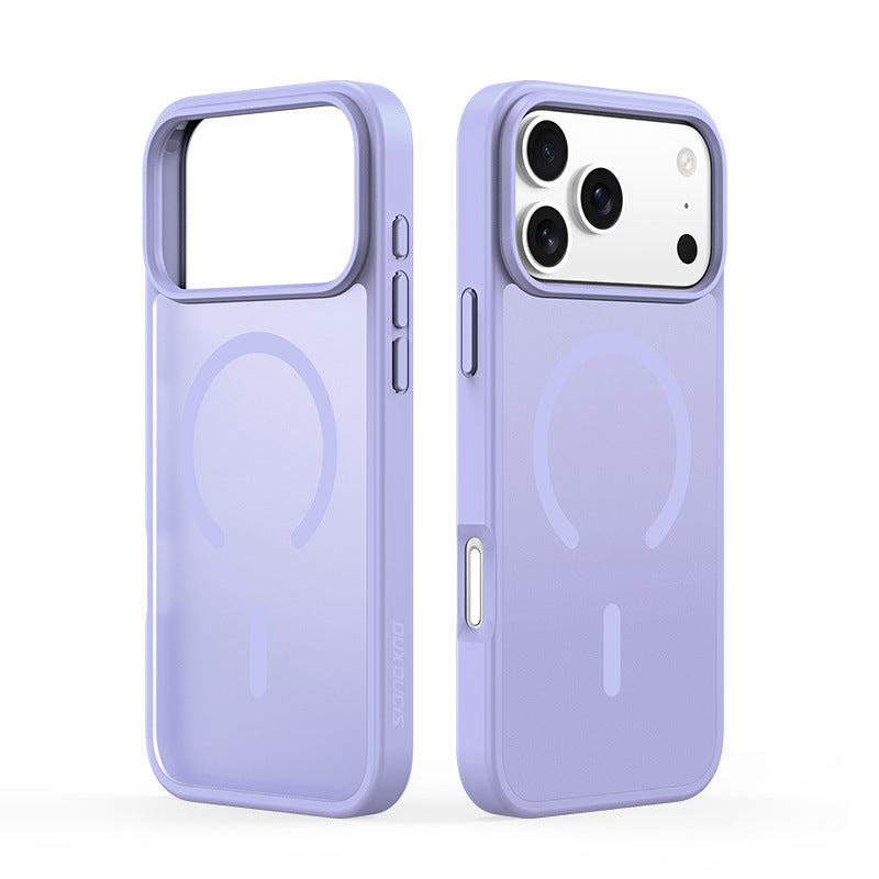 In stock, it is suitable for iPhone17 Pro magnetic skin suction mobile phone case, Apple 17 anti-drop rear case transparent cover wholesale.