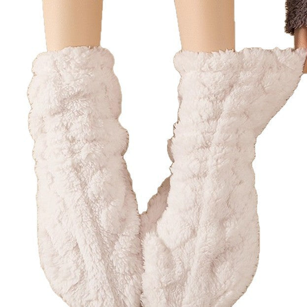 Women's coral fleece thick socks, medium tube in winter, thickened to keep warm, a must for home sleep, postpartum confinement socks