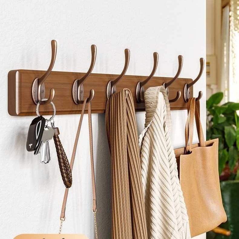 Hanging hanger, wall hanging clothes hook on the wall, hanging coat hook entering the door, entrance door, back door key, no punching solid wood