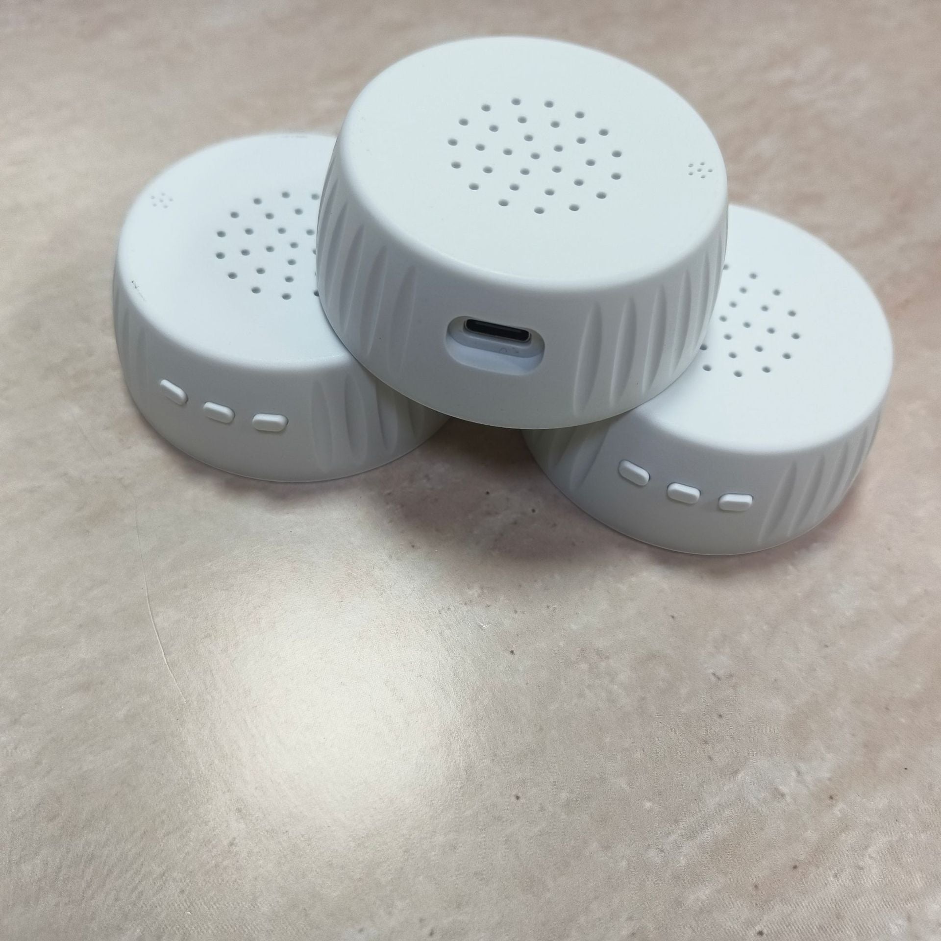 Intelligent AI large model LED controller efficient dimming voice control scene linkage voice interactive control RGB