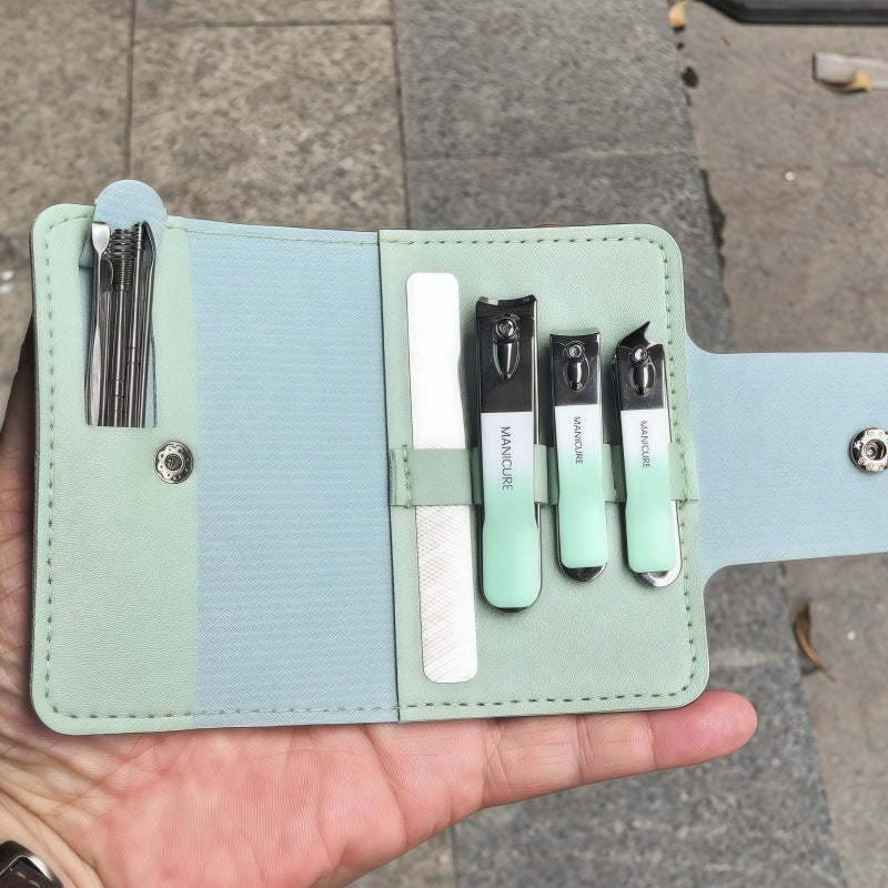 Nail clippers size single pack household nail clippers nail art tools portable nail clippers set spot wholesale